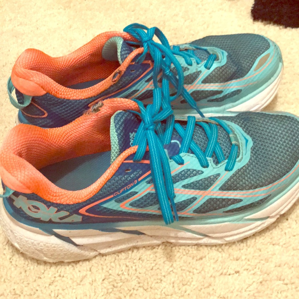 Hoka tennis shoes